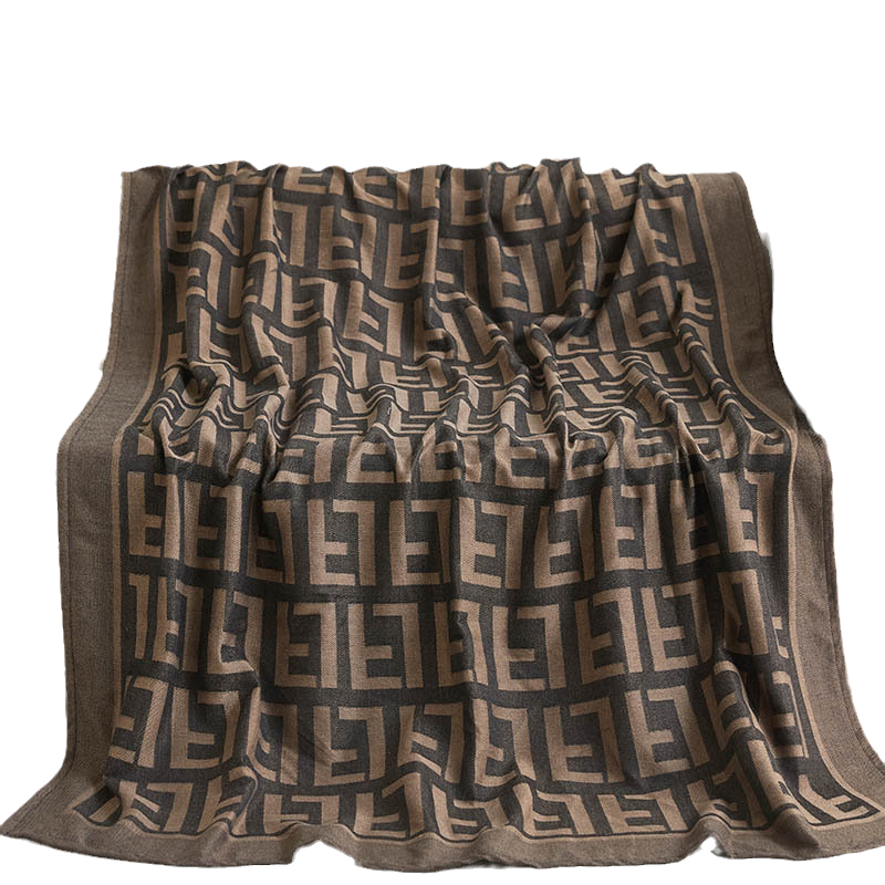 Luxuriöse gewebte Decke