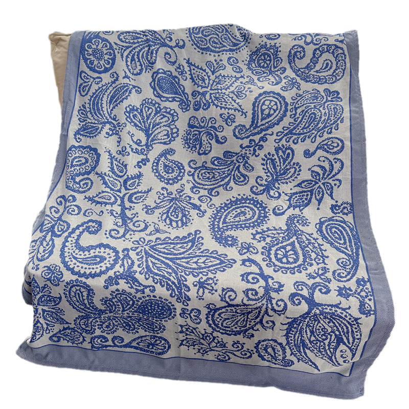 Luxuriöse gewebte Decke