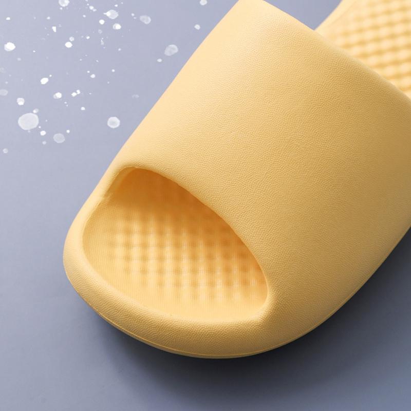 Rutschfeste, verschleißfeste, superweiche Hausschuhe mit dicken Sohlen