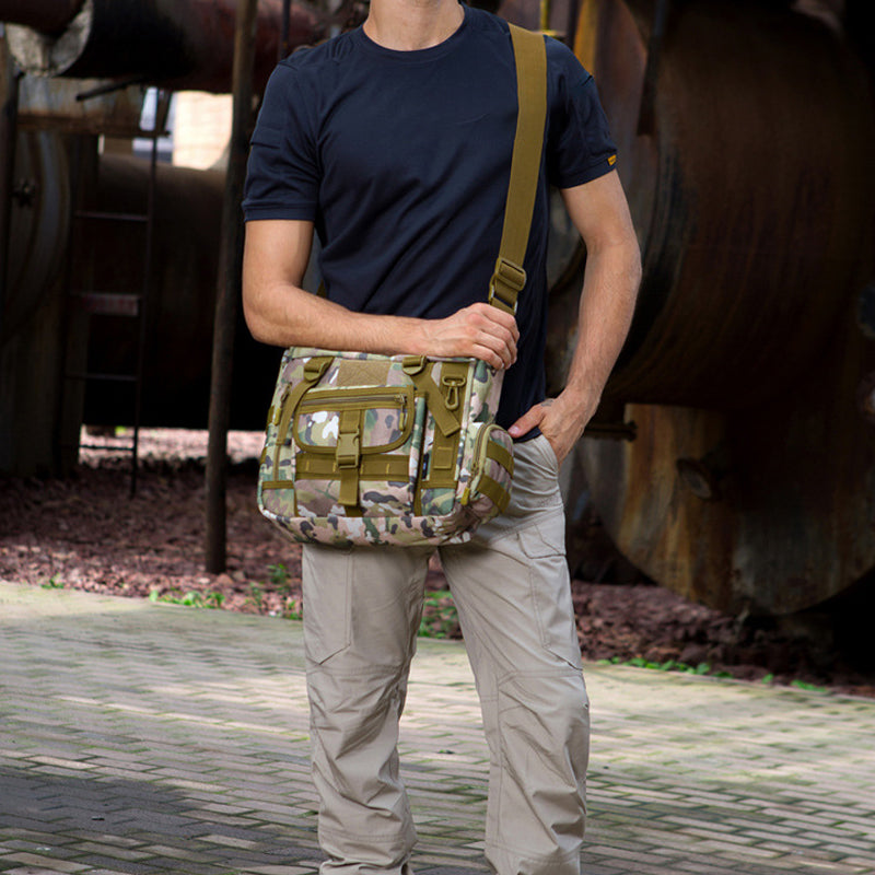 Wasserdichte Umhängetasche mit mehreren Taschen