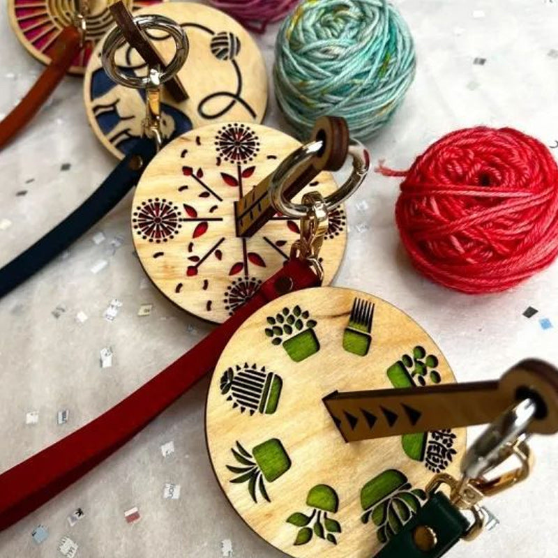 Handgelenksgarnhalter aus Holz