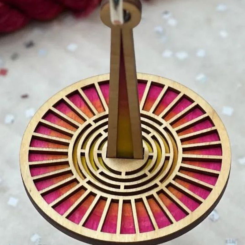 Handgelenksgarnhalter aus Holz