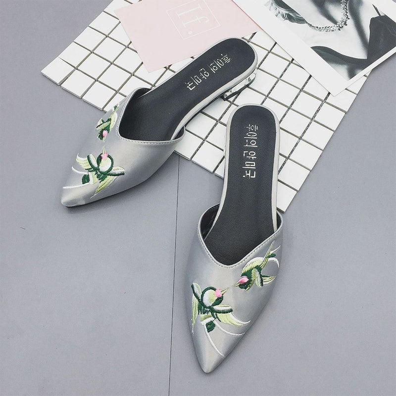Frauen Spitz Slip Flache Sandalen mit Stickerei Blumen