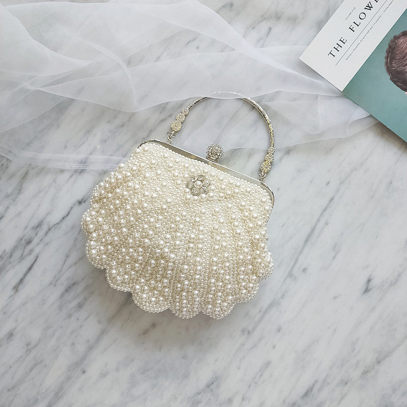 Raffinierte Muschelförmige Perlen-Handtasche
