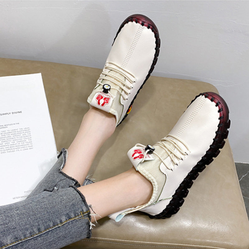 Damen flache Freizeitschuhe mit runder Zehenpartie und Schnürung