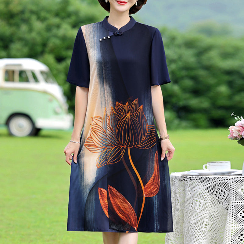 Klassisches Stilvolles Kleid mit Lotusmuster